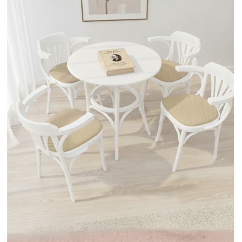 Bistro table with four A56 chairs